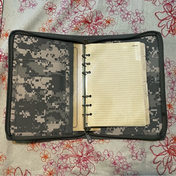 RITE IN THE RAIN 1/2” RING BINDER in ACU COVER - Picture 3 of 3